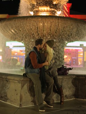 С чувствами сделал кунилингус молоденькой любовнице в красных трусиках после долгой разлуки