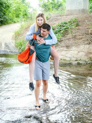 Заниматься сексом в багажнике реально прикольно