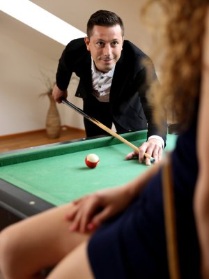 Соблазняю молоденькую недотрогу для чувственного секса в спальне