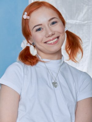 Разработал жопу рыжей русской студентки для анала на кастинге