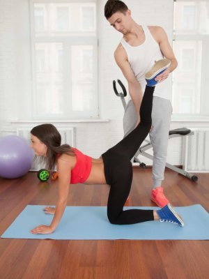 Залил спермой лицо молоденькой русской спортсменки